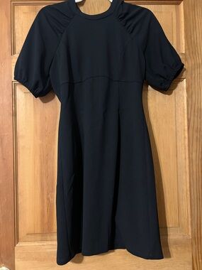 Donna Morgan Black Short Puff-Sleeve Midi Dress